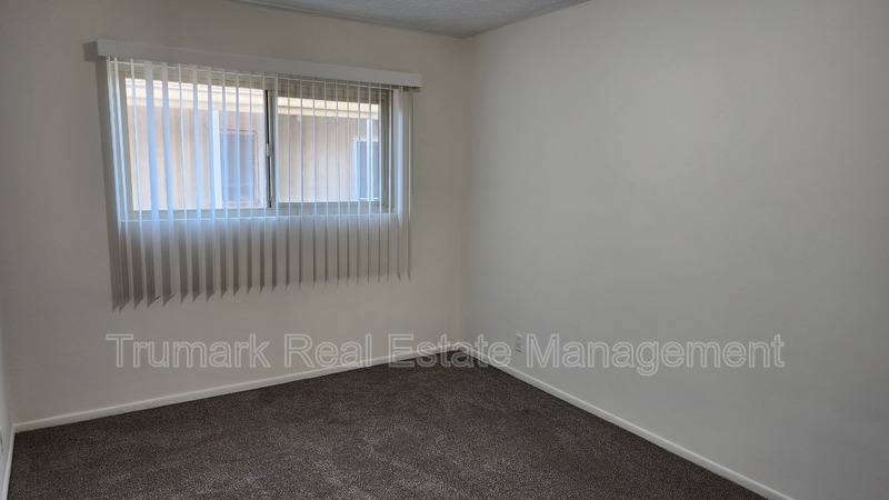 Apartment for rent at 323 N Howard St #6, Glendale, CA 91206