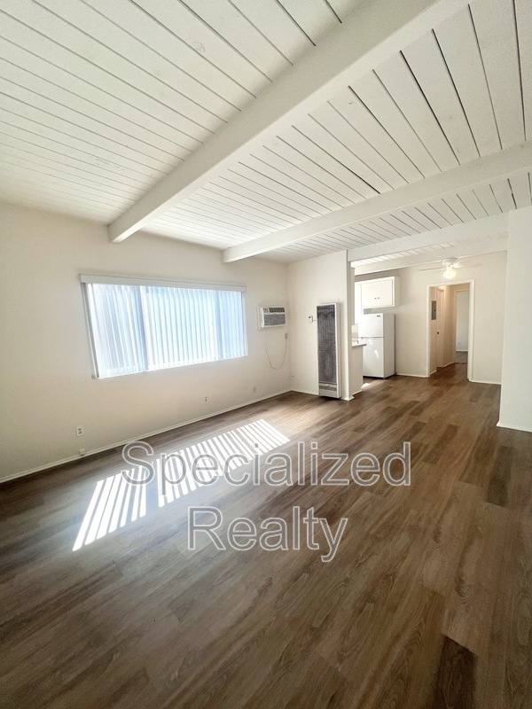 Apartment for rent at 508 Hill Dr #10, Glendale, CA 91206