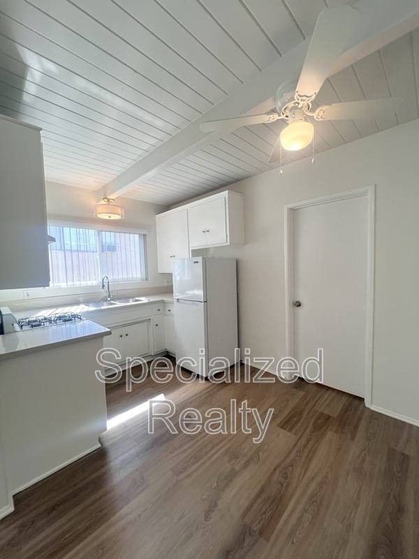 Apartment for rent at 508 Hill Dr #10, Glendale, CA 91206