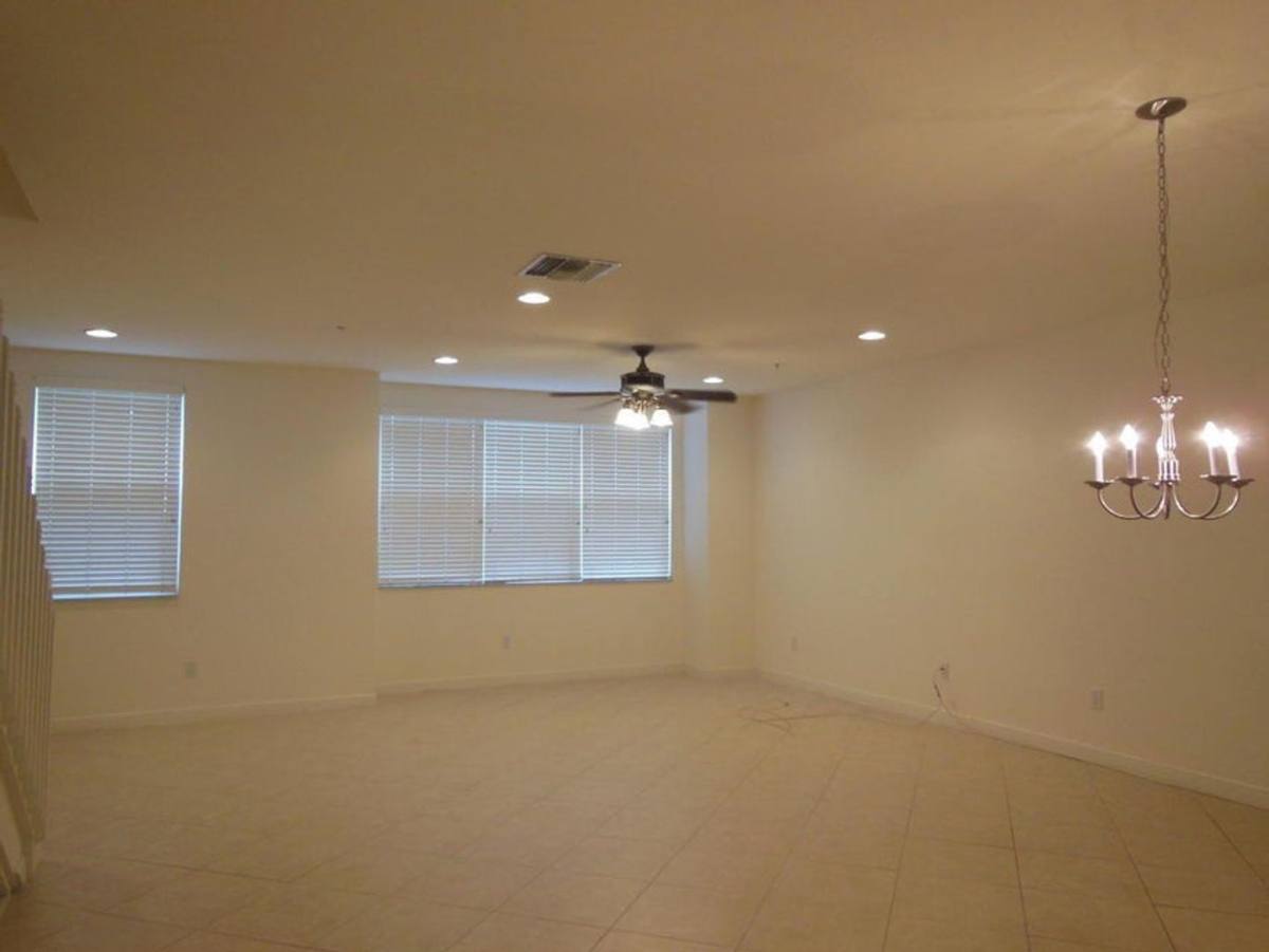 Townhouse for rent at 590 Amador Lane #4, West Palm Beach, FL 33401