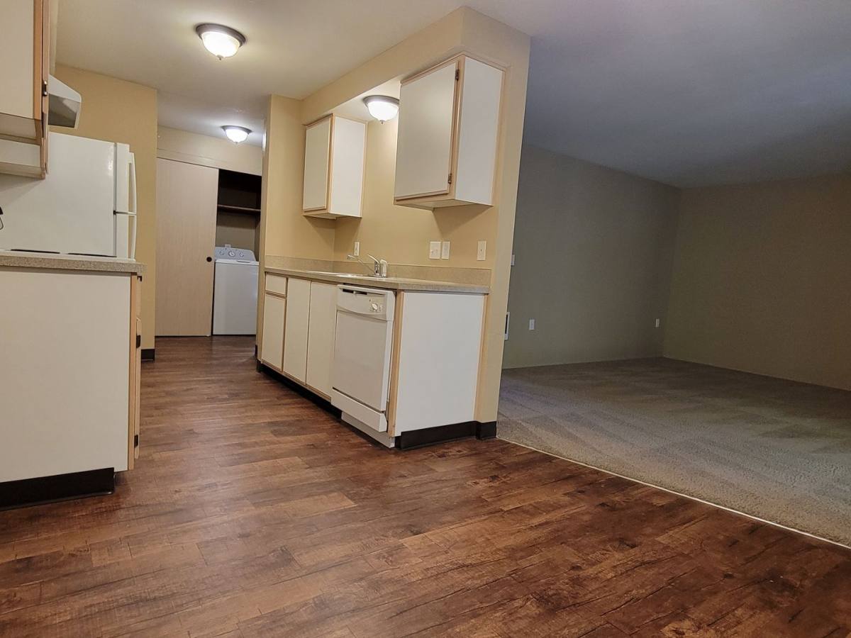 Apartment for rent at 435 Vista Ave SE, Salem, OR 97302