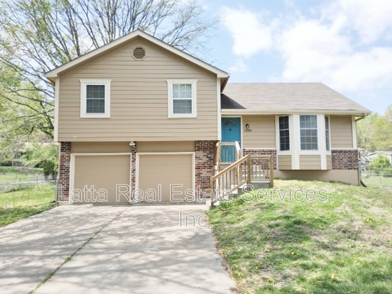 House for rent at 15506 Ann Ave, Belton, MO 64012