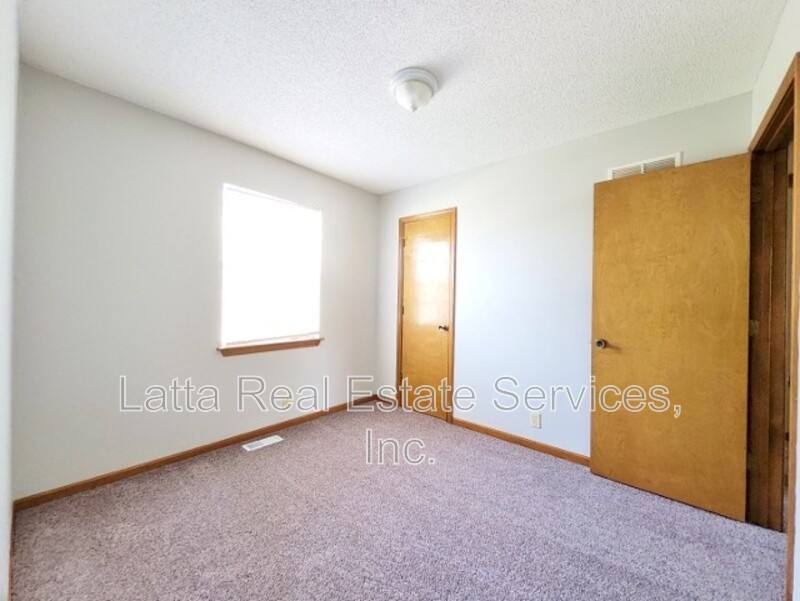 House for rent at 15506 Ann Ave, Belton, MO 64012