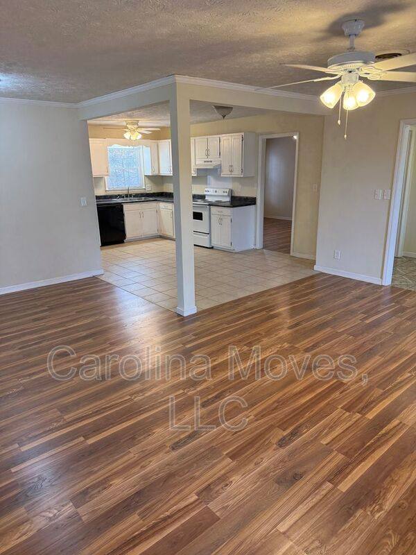 House for rent at 11 Cooperfield Ave, Piedmont, SC 29673
