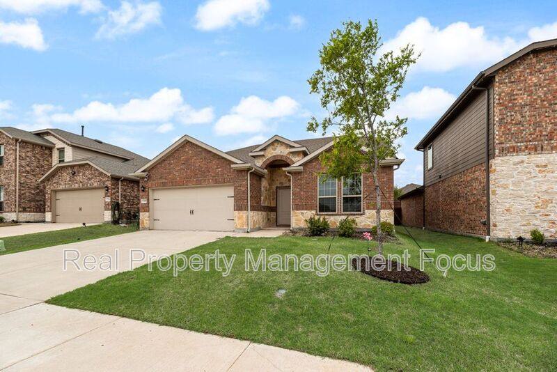 House for rent at 7205 Bledington Lane, McKinney, TX 75071