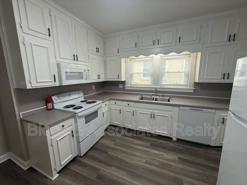 House for rent at 1007 Sunset Ave, Asheboro, NC 27203