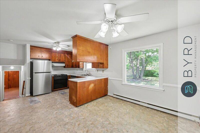 House for rent at 8501 Woodward Dr, Richmond, VA 23236