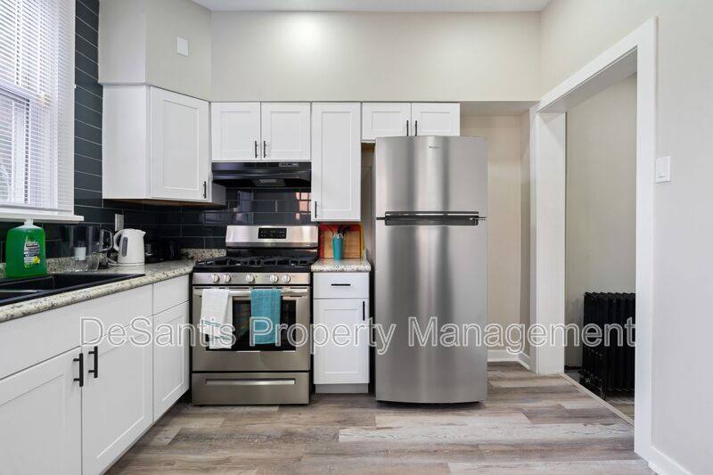 Apartment for rent at 3220 Juliet St #2, Pittsburgh, PA 15213