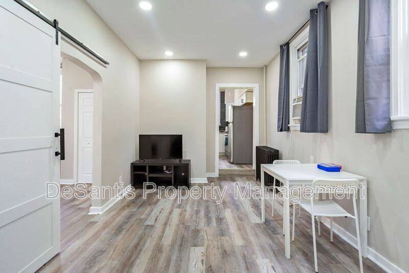 Apartment for rent at 3220 Juliet St #2, Pittsburgh, PA 15213