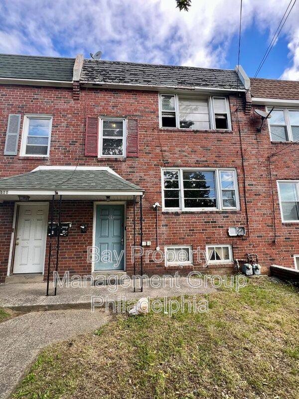 Apartment for rent at 109 Main St #A, Darby, PA 19023