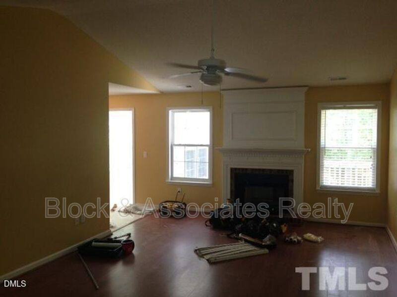 House for rent at 210 Brierridge Dr, Apex, NC 27502