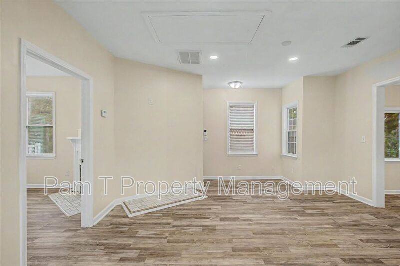 Apartment for rent at 1207 E Anderson St #B US, Savannah, GA 31404