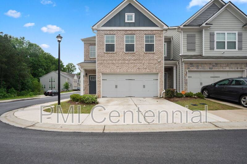 Townhouse for rent at 7740 Baron Rd, Fairburn, GA 30213