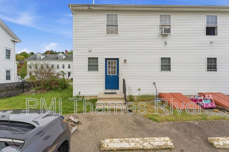Apartment for rent at 16 Central St, North Grosvenordale, CT 06255