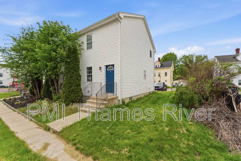 Apartment for rent at 16 Central St, North Grosvenordale, CT 06255