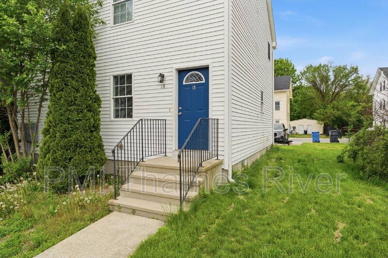 Apartment for rent at 16 Central St, North Grosvenordale, CT 06255