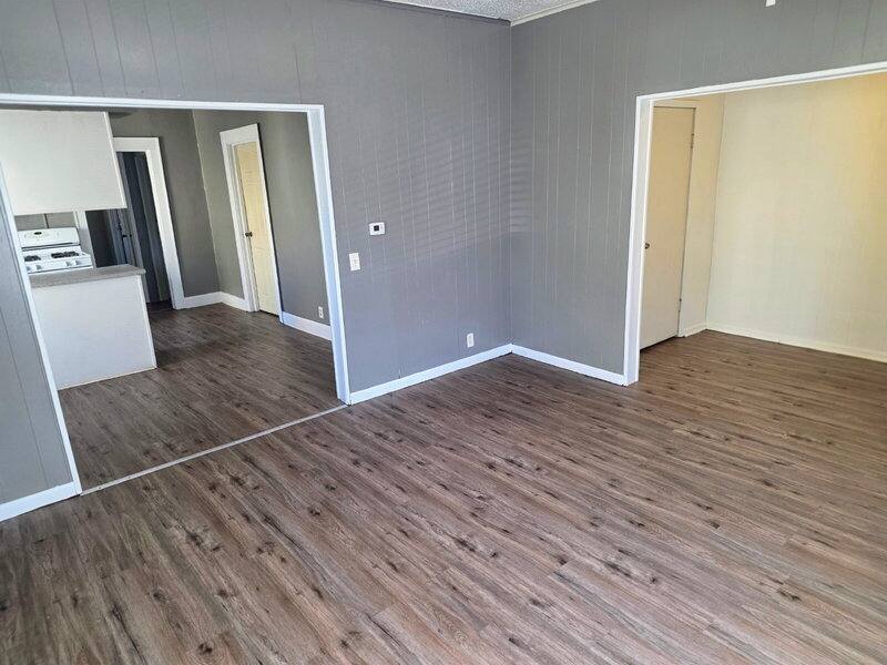 Apartment for rent at 1301 E 12th St #2, Des Moines, IA 50316