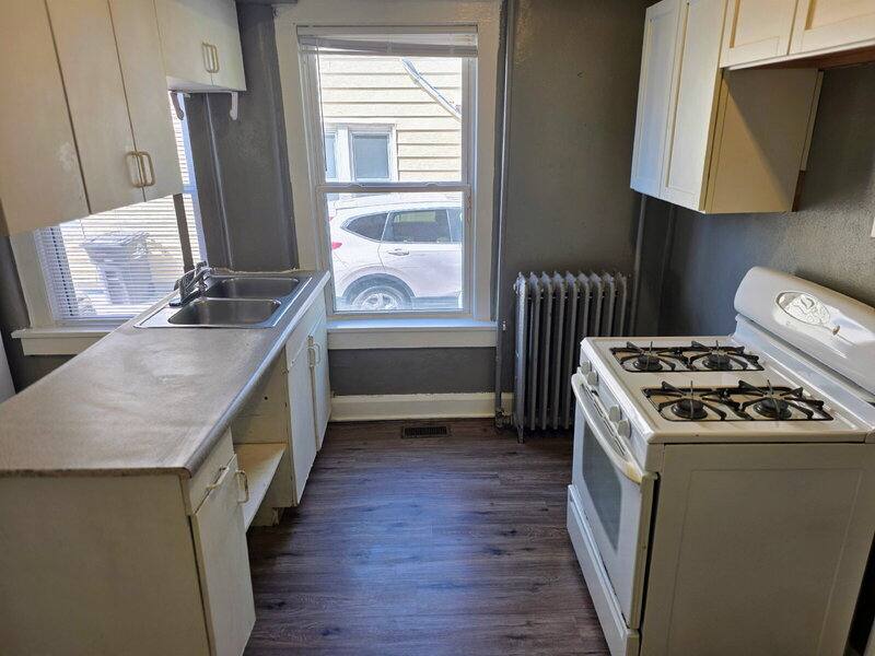 Apartment for rent at 1301 E 12th St #2, Des Moines, IA 50316