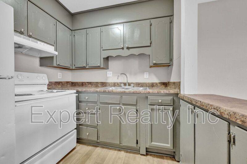 Apartment for rent at 3221 Ave S, Birmingham, AL 35208