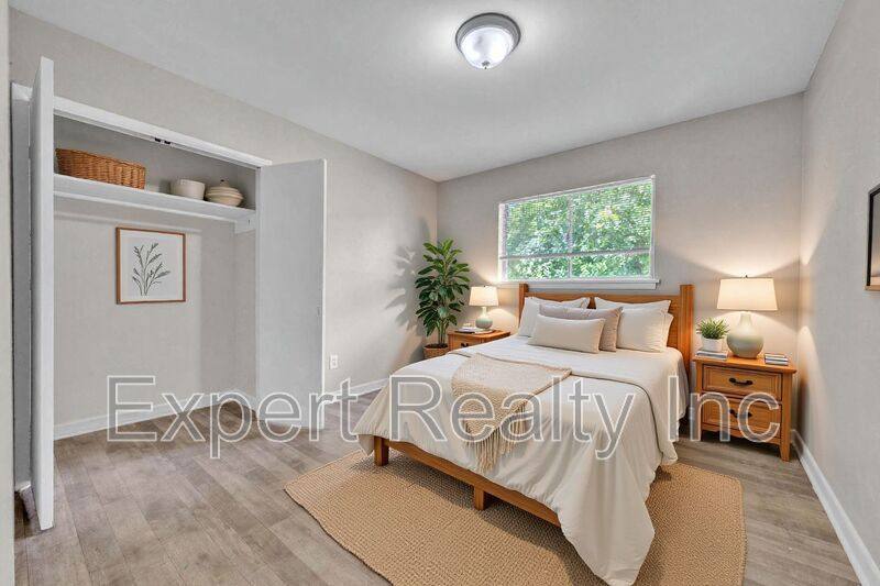 Apartment for rent at 3221 Ave S, Birmingham, AL 35208