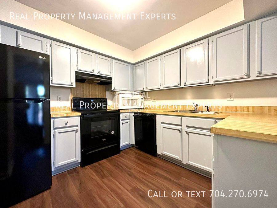 Condo for rent at 5718 Dockside Dr, Charlotte, NC 28227