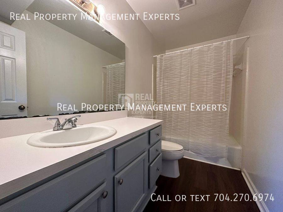 Condo for rent at 5718 Dockside Dr, Charlotte, NC 28227
