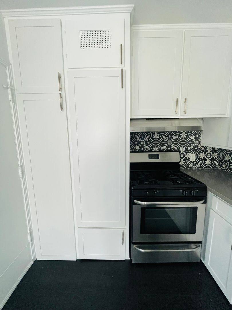 Apartment for rent at 408-410 E Elk 409-413 Lomita, Glendale, CA 91205