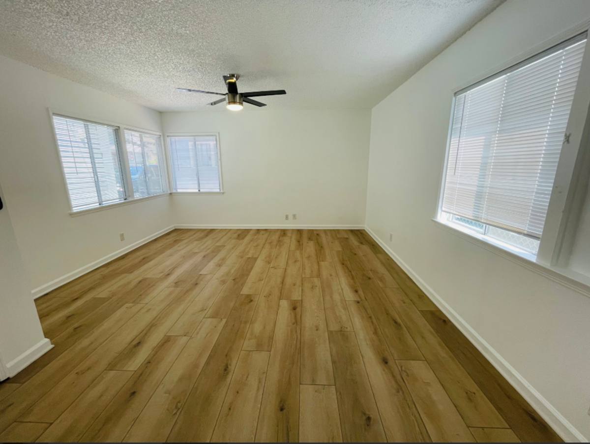 Apartment for rent at Lomelk Bungalows, 408-410 E Elk 409-413 Lomita, Glendale, CA 91205
