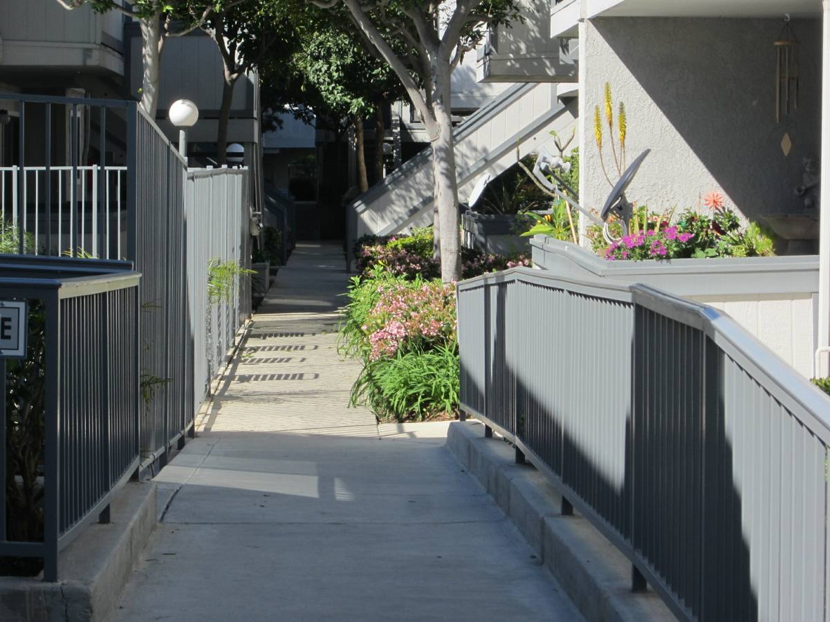 Apartment for rent at 825 Center St #D222, Costa Mesa, CA 92627