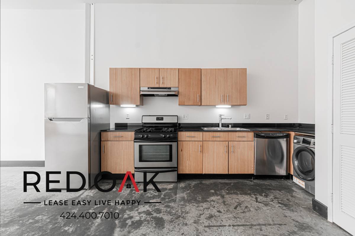 Condo for rent at 620 S Main St #201, Los Angeles, CA 90013