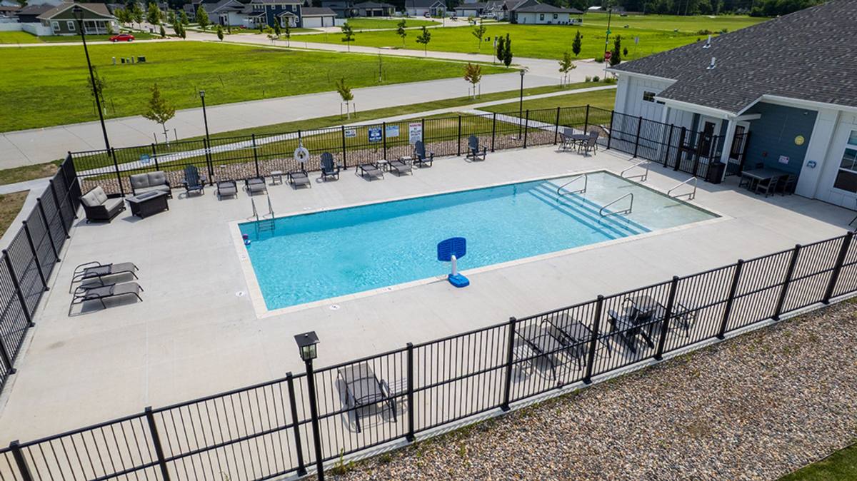 Townhouse for rent at 703 Legacy Dr, Norfolk, NE 68701