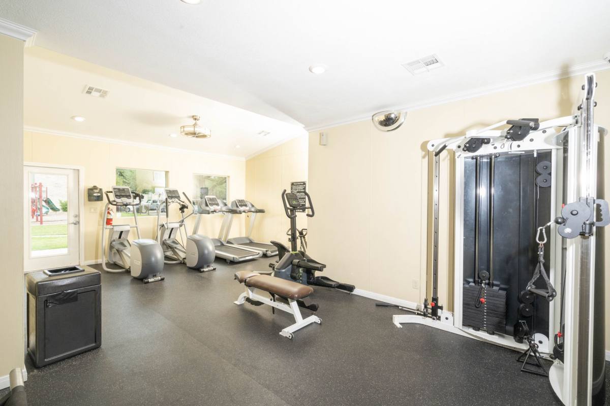 Apartment for rent at 6363 W Airport Blvd, Houston, TX 77035