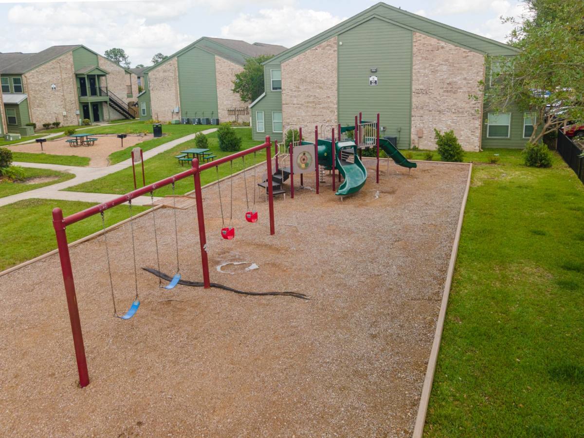 Apartment for rent at 6363 W Airport Blvd, Houston, TX 77035