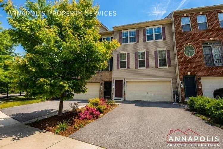 Townhouse for rent at 806 Nancy Lynn Lane, Arnold, MD 21012