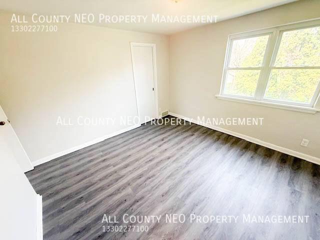 Apartment for rent at 2114 Market Ave N #2, Canton, OH 44714
