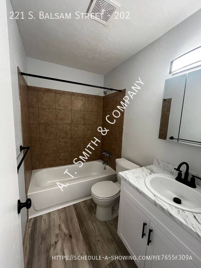 Apartment for rent at 221 S Balsam St #202, Denver, CO 80226