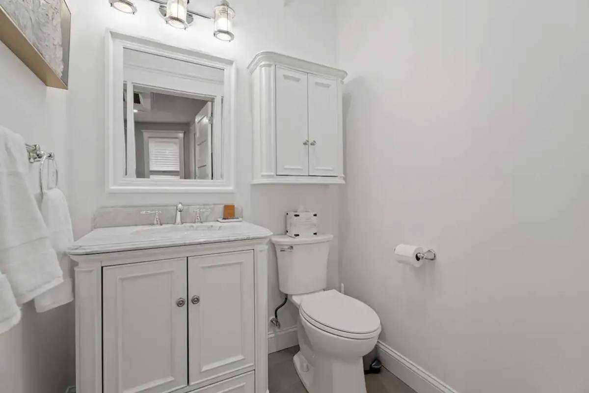 Apartment for rent at 20 Hobart St - 1st Floor, New Haven, CT 06511