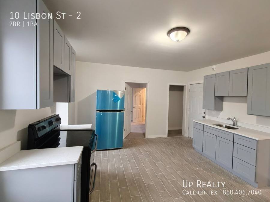 Apartment for rent at 10 Lisbon St #2, Hartford, CT 06106
