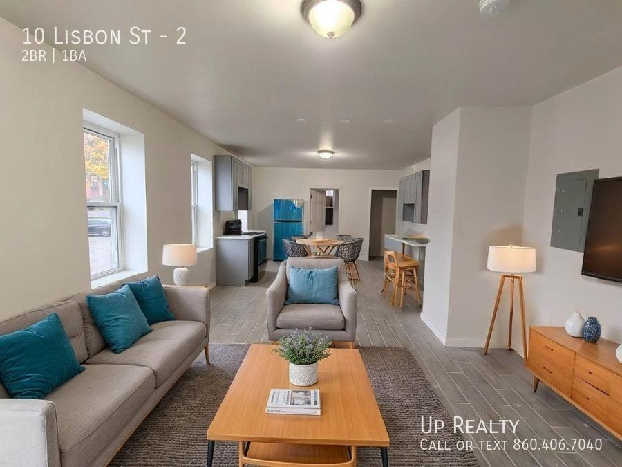 Apartment for rent at 10 Lisbon St #2, Hartford, CT 06106