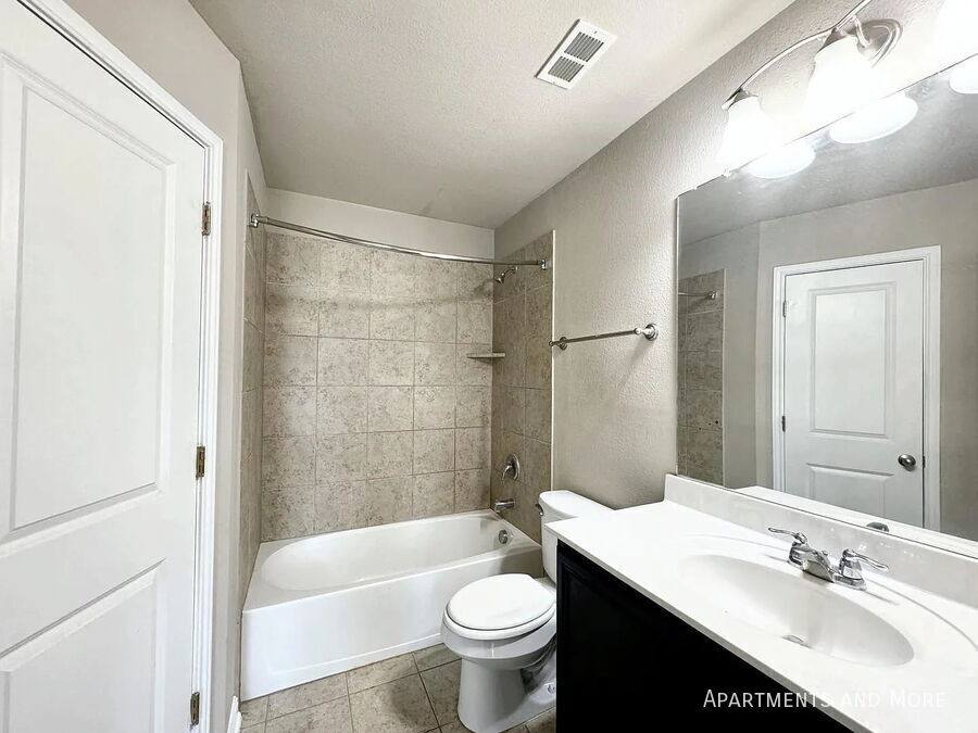 Apartment for rent at 315 Rachel St #C, San Marcos, TX 78666