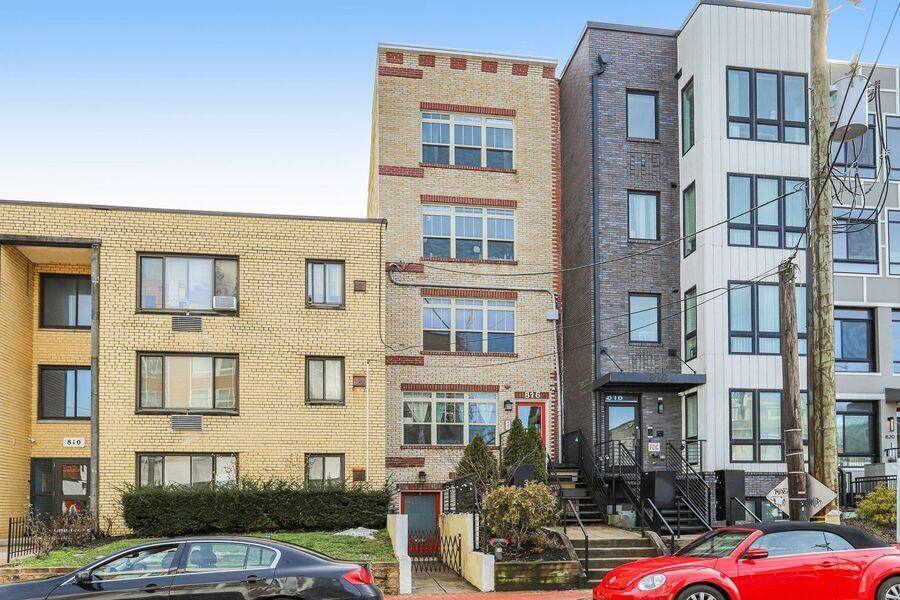 House for rent at 816 Kennedy St NW #2, Washington, DC 20001