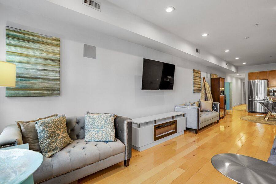 House for rent at 816 Kennedy St NW #2, Washington, DC 20001