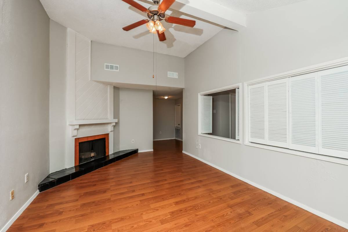 Apartment for rent at 9696 Walnut St, Dallas, TX 75243
