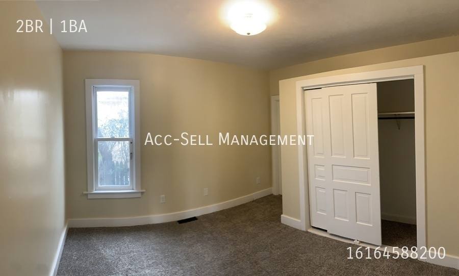 Apartment for rent at 104 Diamond Ave SE #1, Grand Rapids, MI 49504