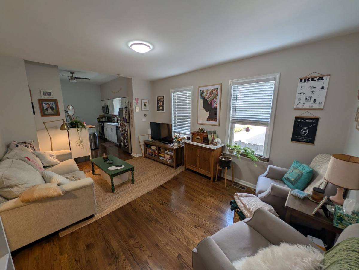 Apartment for rent at 2522 W Cortland St, Chicago, IL 60647