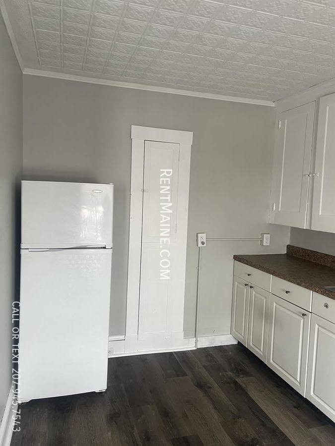 Apartment for rent at 591 Main St #12, Bangor, ME 04401