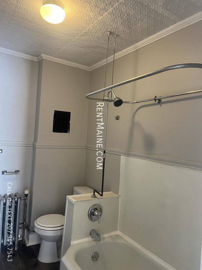 Apartment for rent at 591 Main St #12, Bangor, ME 04401