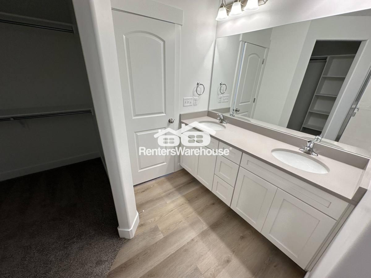 Townhouse for rent at 4556 W Parks Peak Lane, Herriman, UT 84096