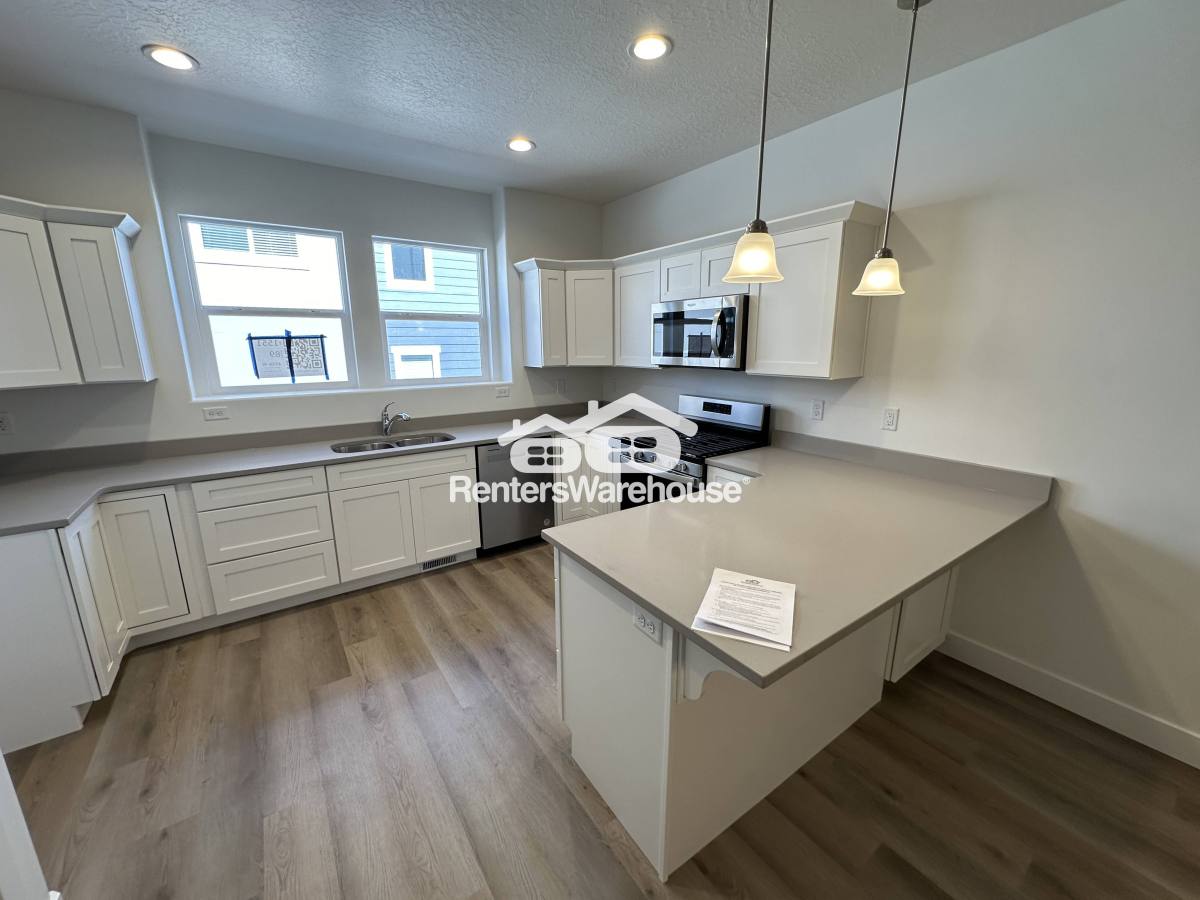 Townhouse for rent at 4556 W Parks Peak Lane, Herriman, UT 84096