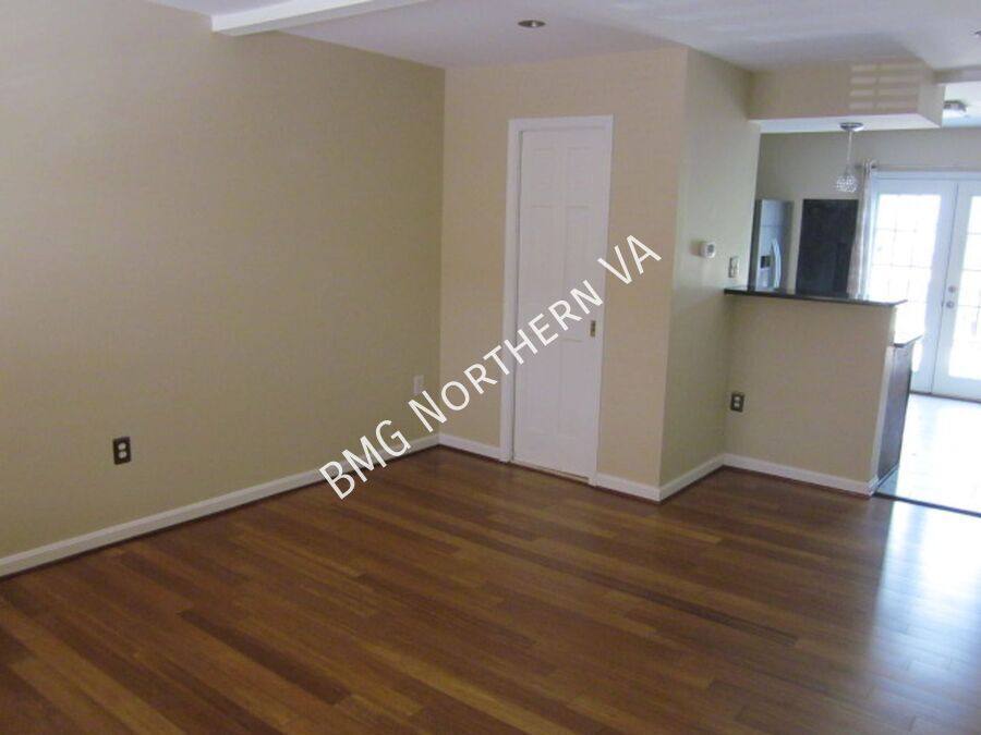 Townhouse for rent at 14306 Newbern Loop, Gainesville, VA 20155
